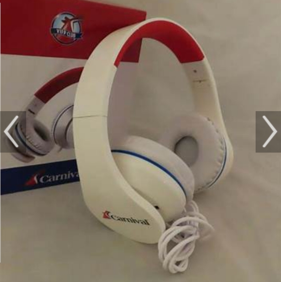Carnival Cruise Lines VIFP Headphones - Picture 12 of 12